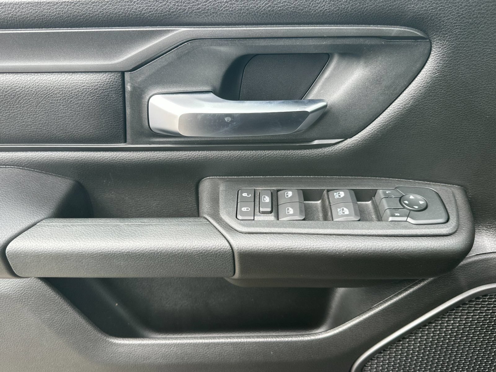 New 2026 RAM 1500 Tradesman AWD/4WD image 11