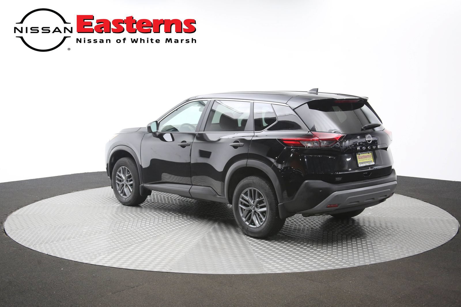 Used 2023 Nissan Rogue S FWD image 63