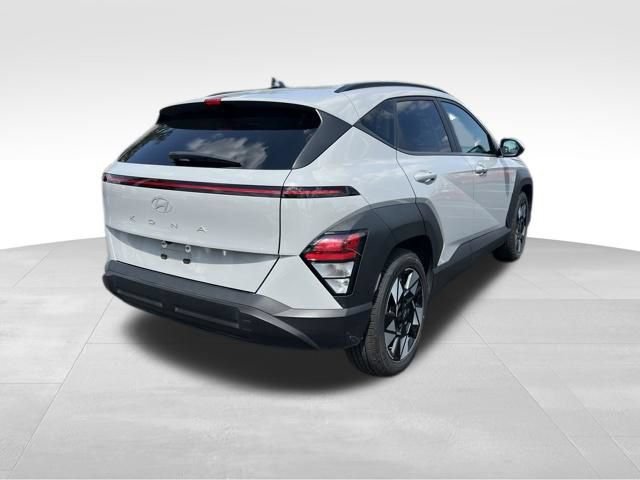 Used 2025 Hyundai Kona SEL FWD image 7