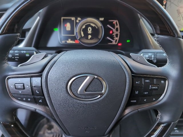 Used 2021 Lexus ES 300h w/ Luxury Package image 15
