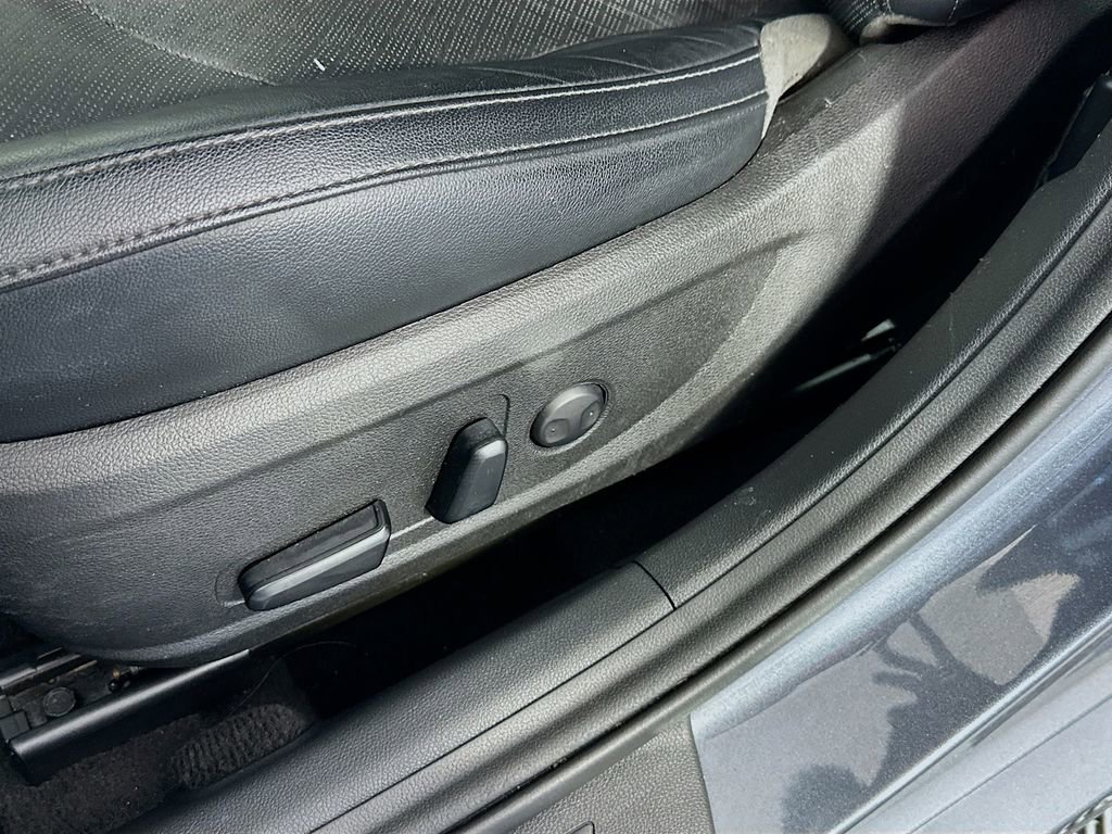 Used 2020 Kia Optima SE image 18