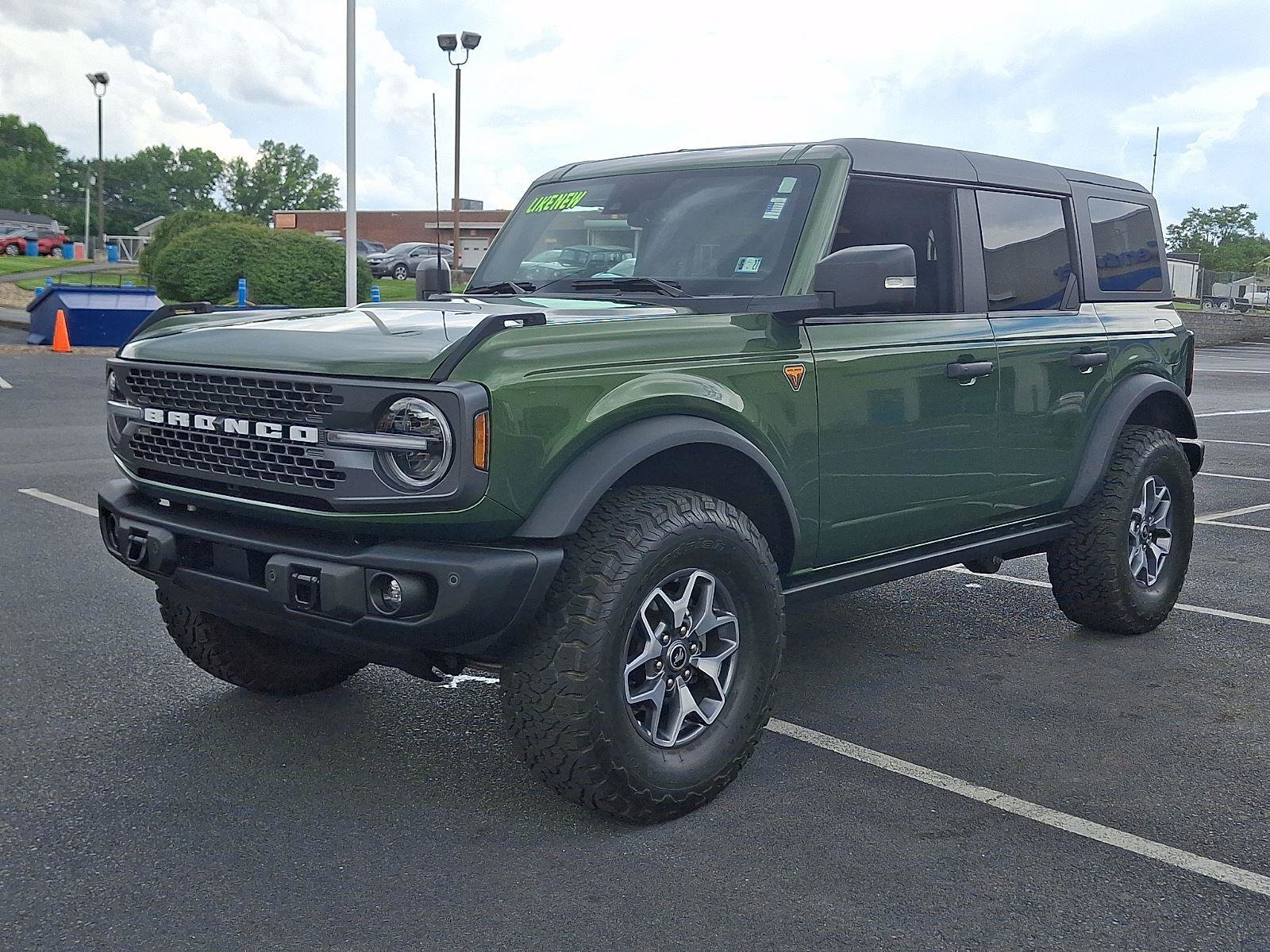 Used 2022 Ford Bronco Badlands AWD/4WD image 3