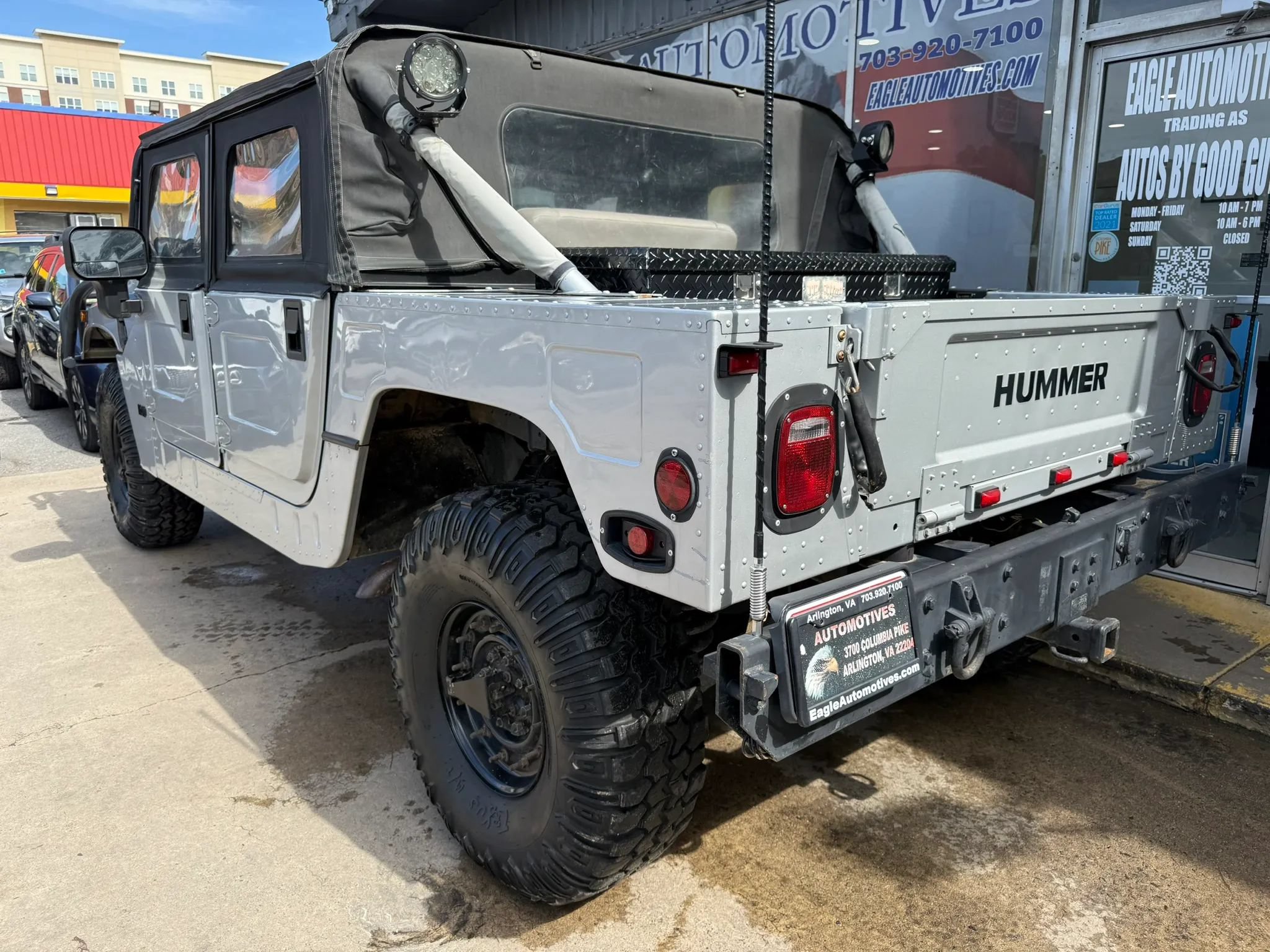 Used 1993 HUMMER H1 4-Door Open Top AWD/4WD image 5