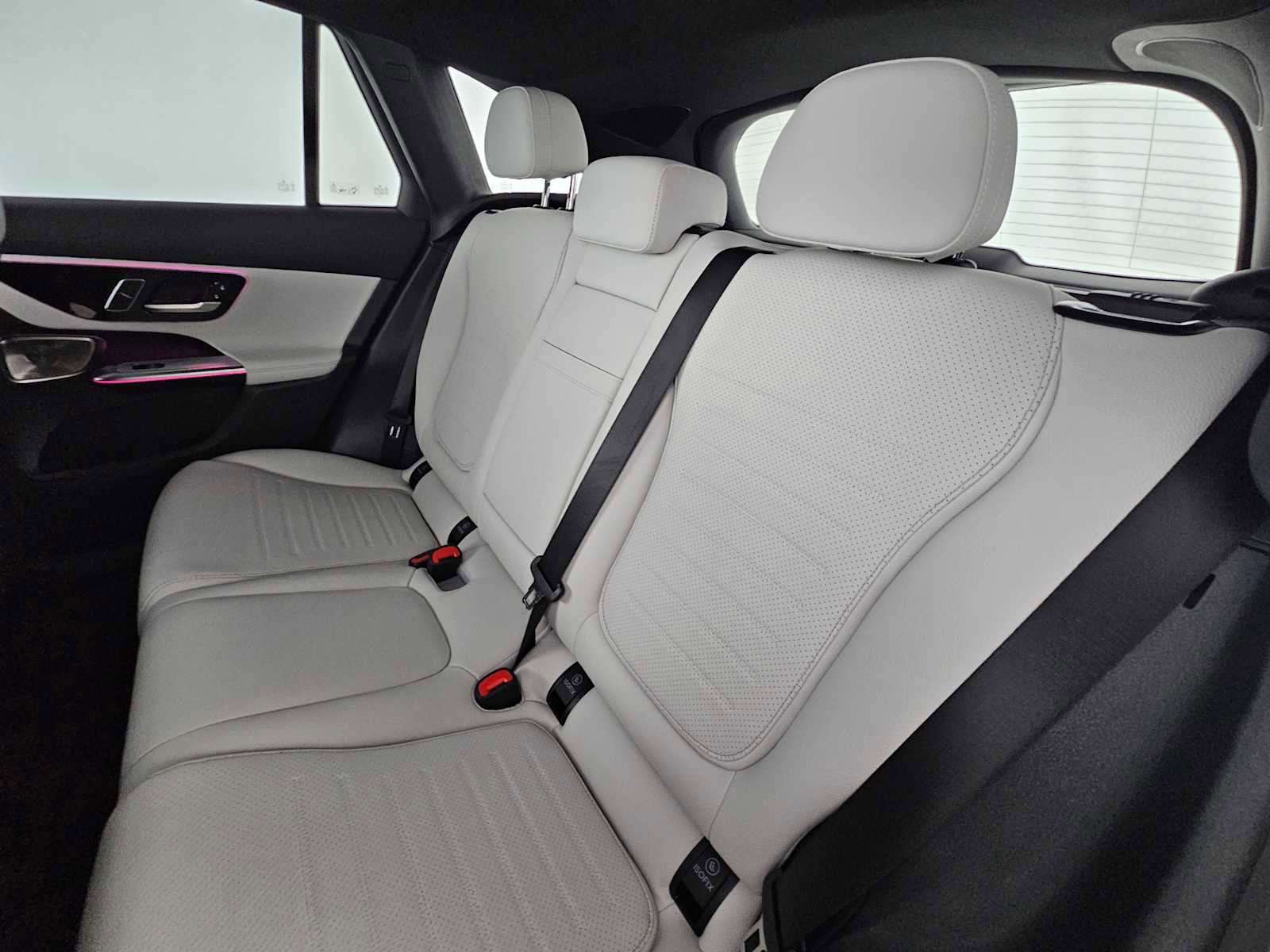 Used 2026 Mercedes-Benz GLC 300 4MATIC image 17