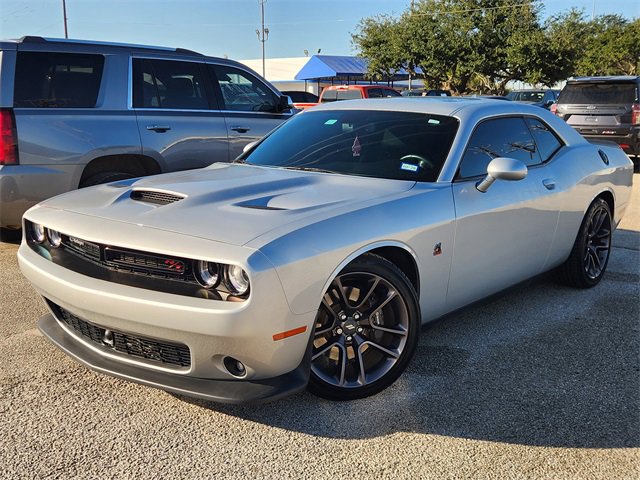 Used 2023 Dodge Challenger R/T Scat Pack w/ Plus Package image 3