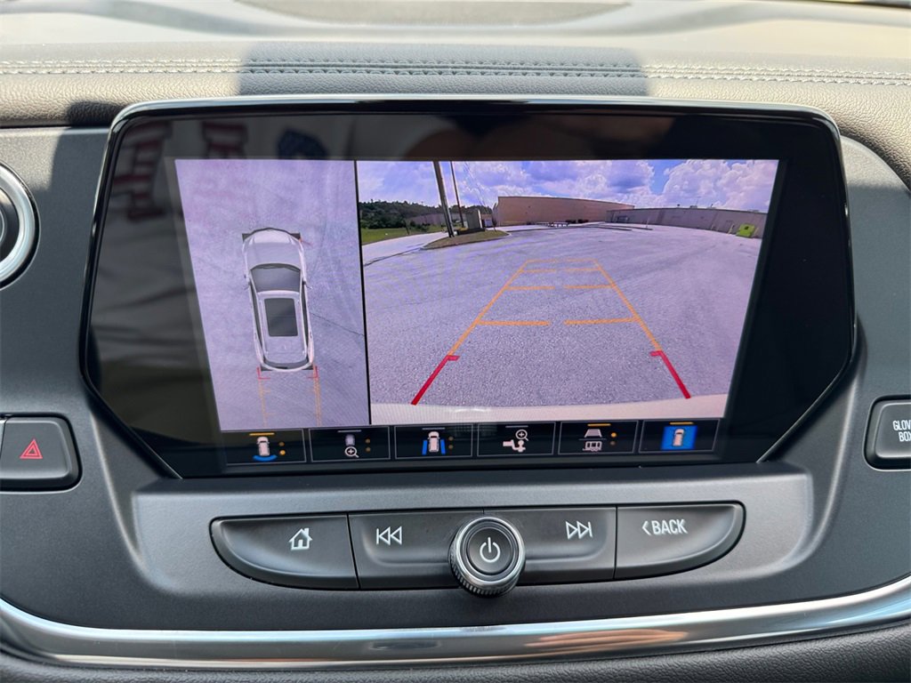 Used 2022 Chevrolet Blazer LT w/ Sound & Technology Package image 12