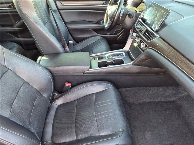 Used 2020 Honda Accord Touring image 22