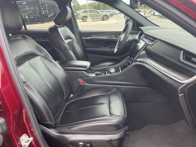 Used 2024 Jeep Grand Cherokee Limited image 37