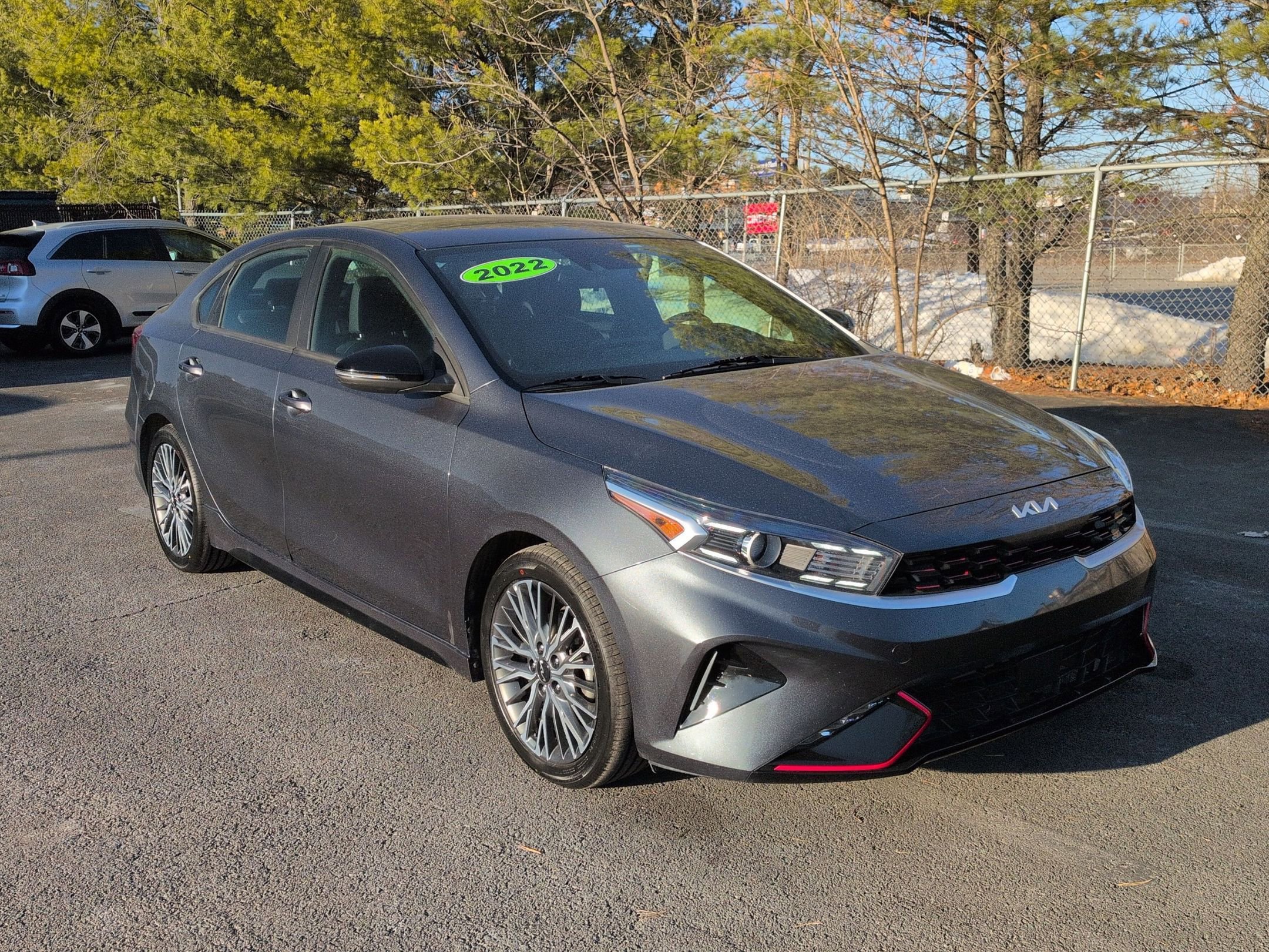 Used 2022 Kia Forte GT-Line w/ GT-Line Premium Package image 3