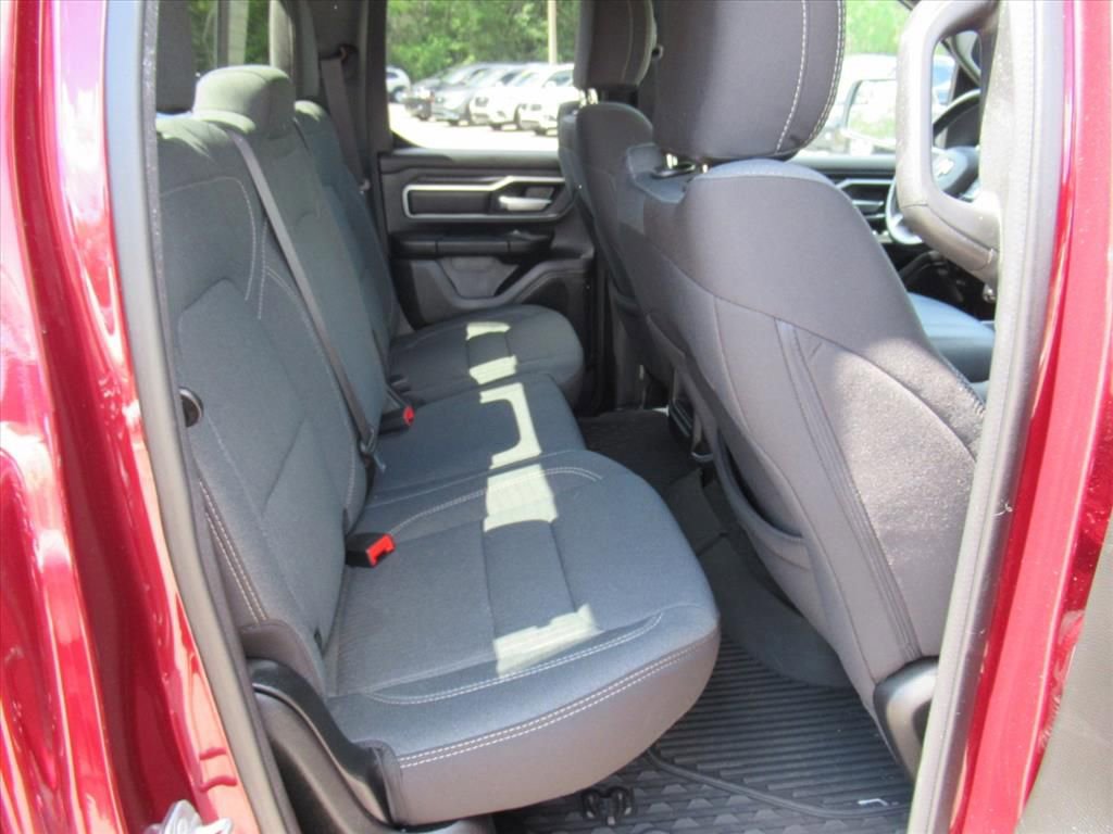Used 2023 RAM 1500 Big Horn AWD/4WD image 32