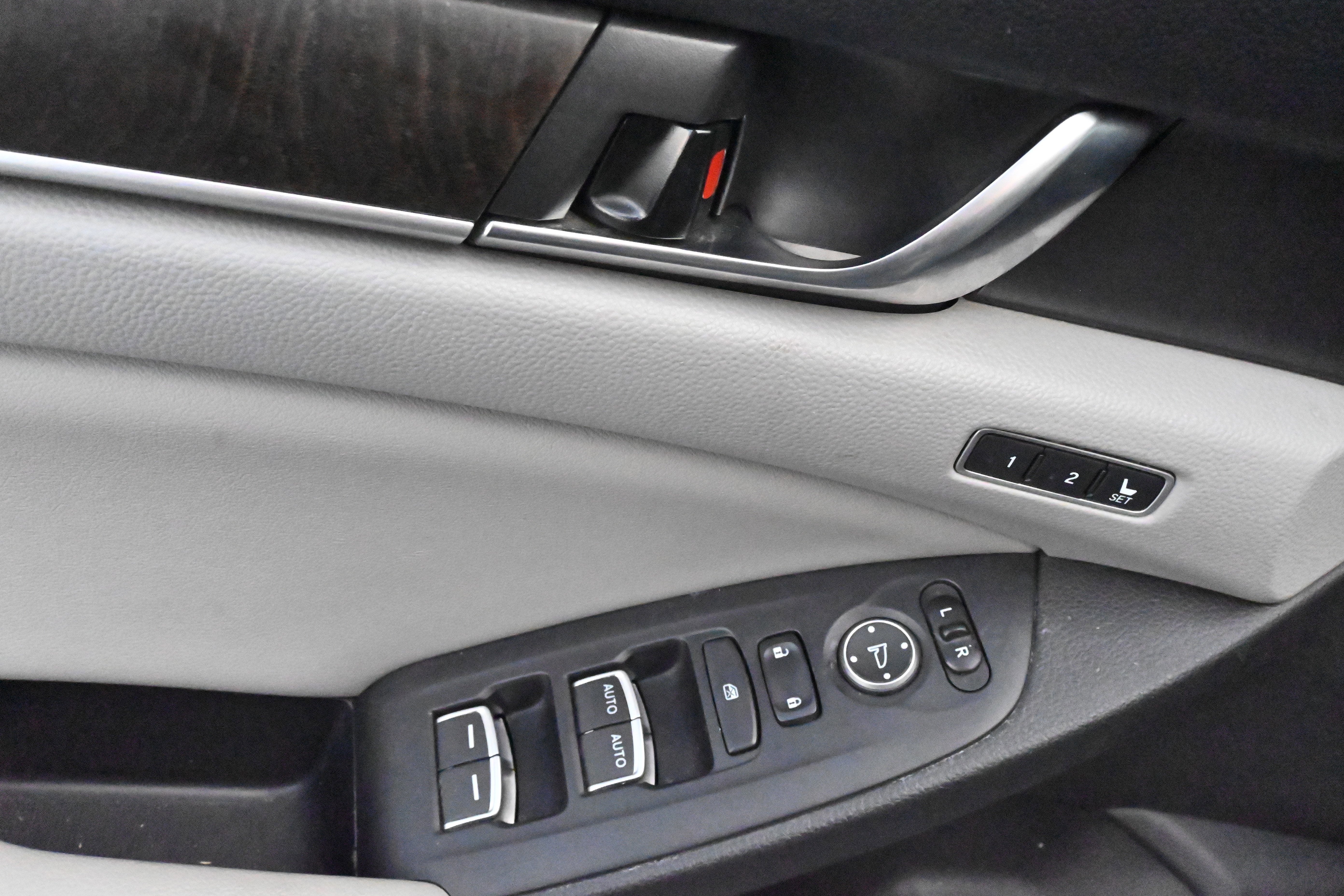 Used 2019 Honda Accord EX-L image 28