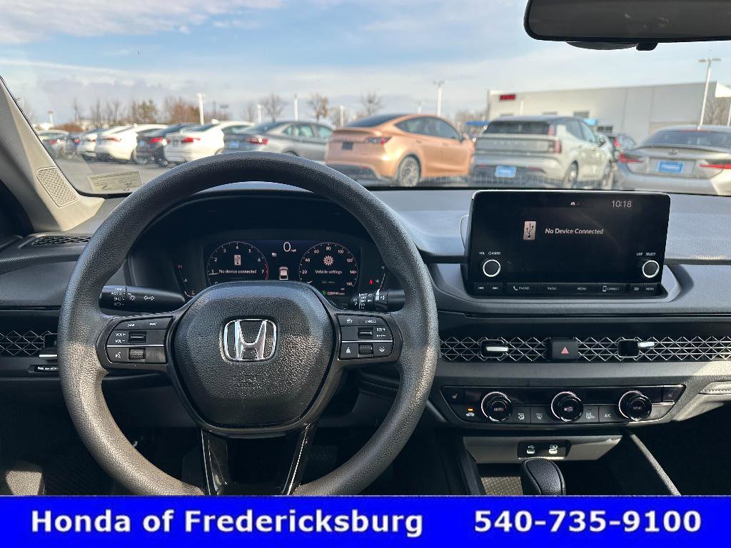 Certified 2025 Honda Accord SE image 19