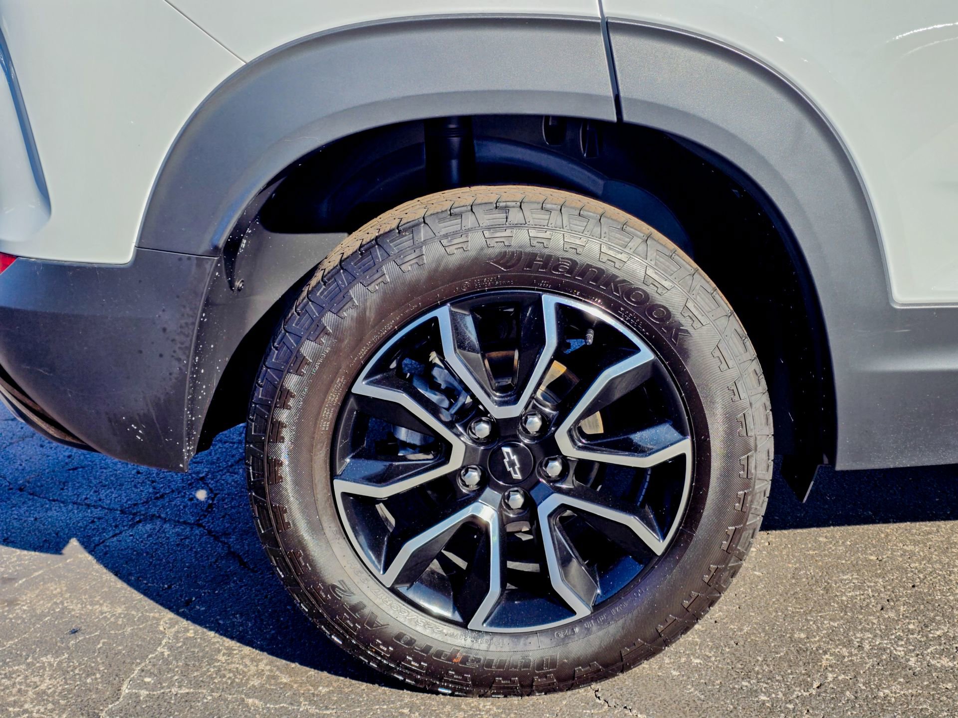 Used 2024 Chevrolet TrailBlazer ACTIV w/ Convenience Package image 19