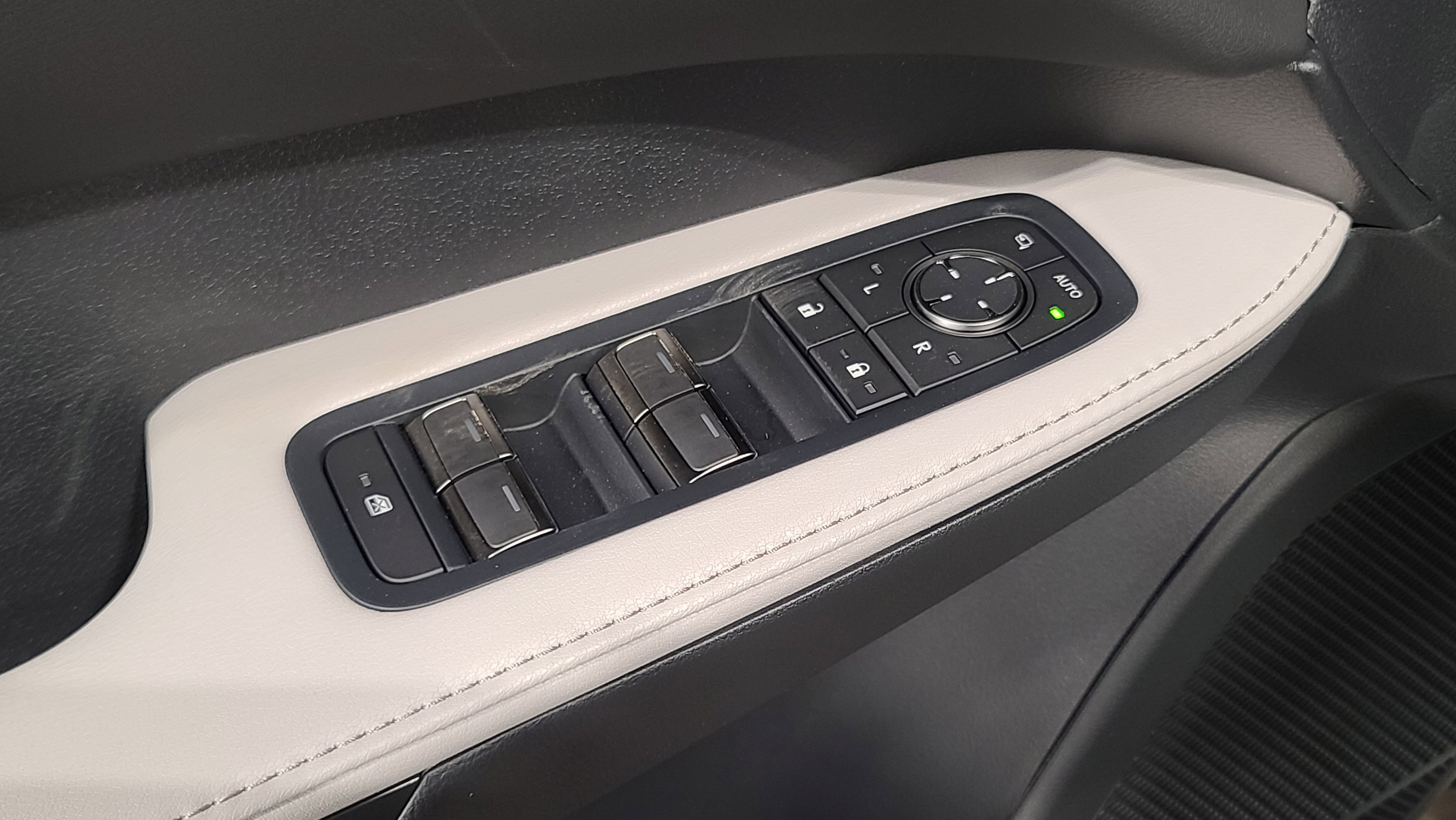 New 2026 Lexus RX 350 AWD image 16