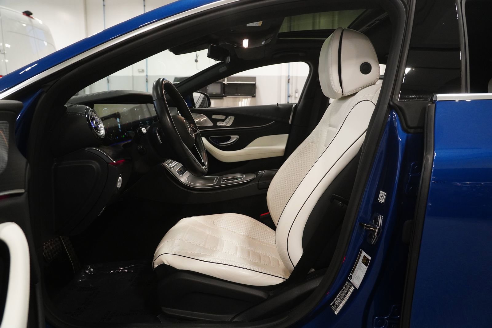 Certified 2022 Mercedes-Benz CLS 450 4MATIC image 2