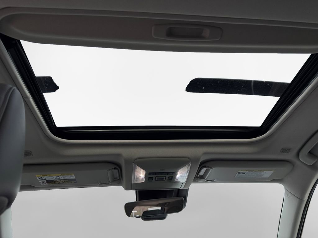 Used 2023 Toyota RAV4 Limited image 23