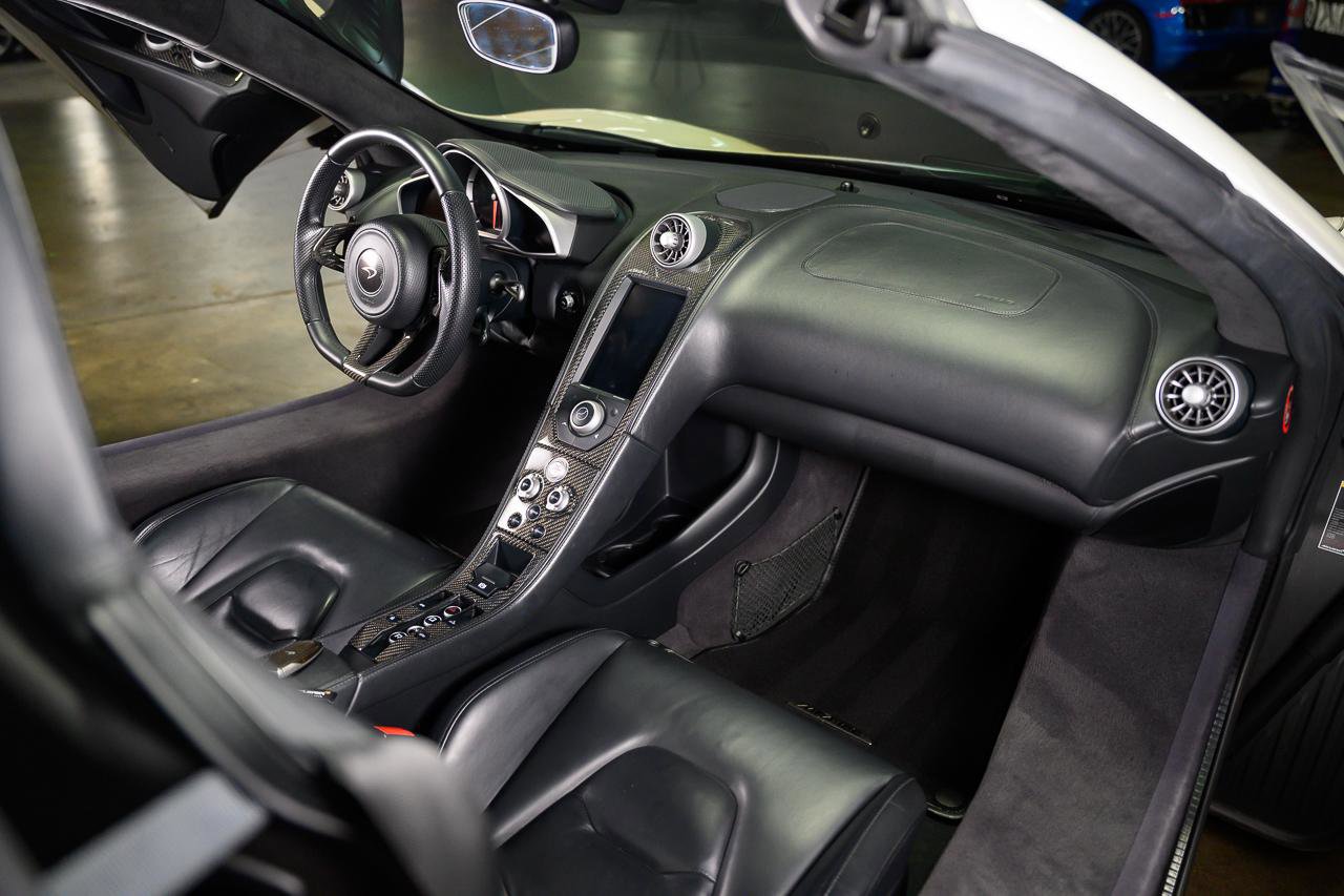 Used 2013 McLaren MP4-12C Spider image 34