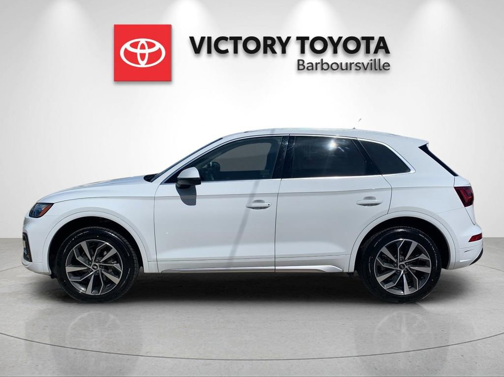 Used 2021 Audi Q5 2.0T Premium w/ Convenience Package image 2