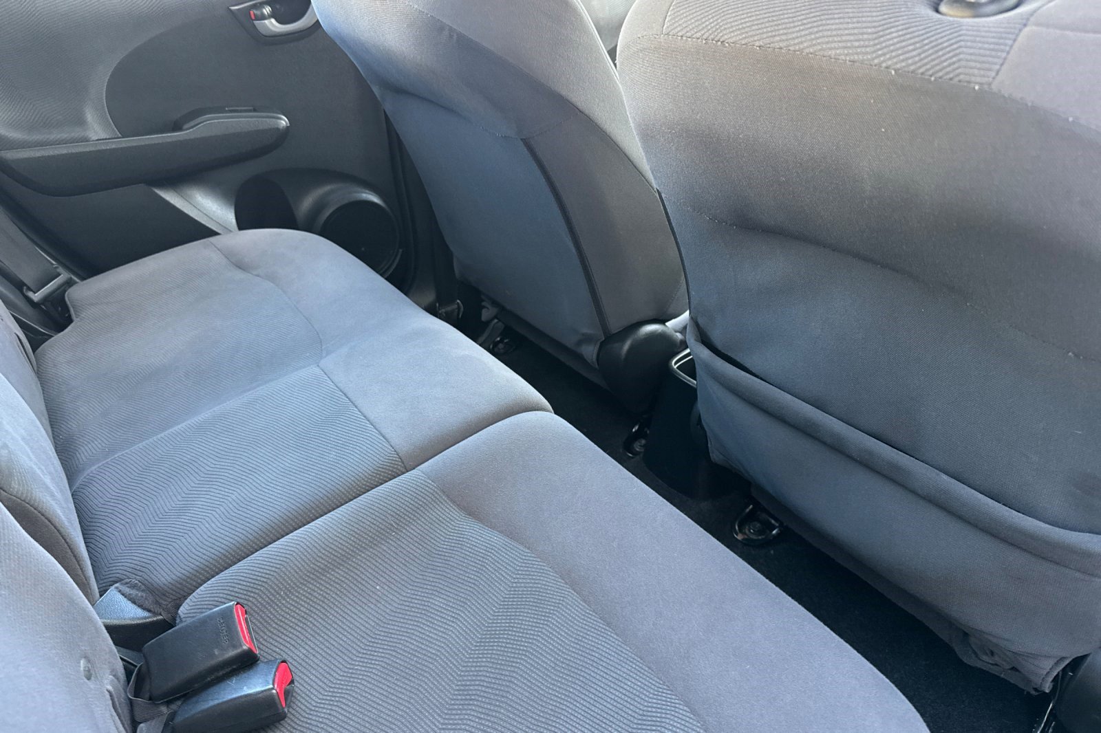 Used 2011 Honda Fit image 28