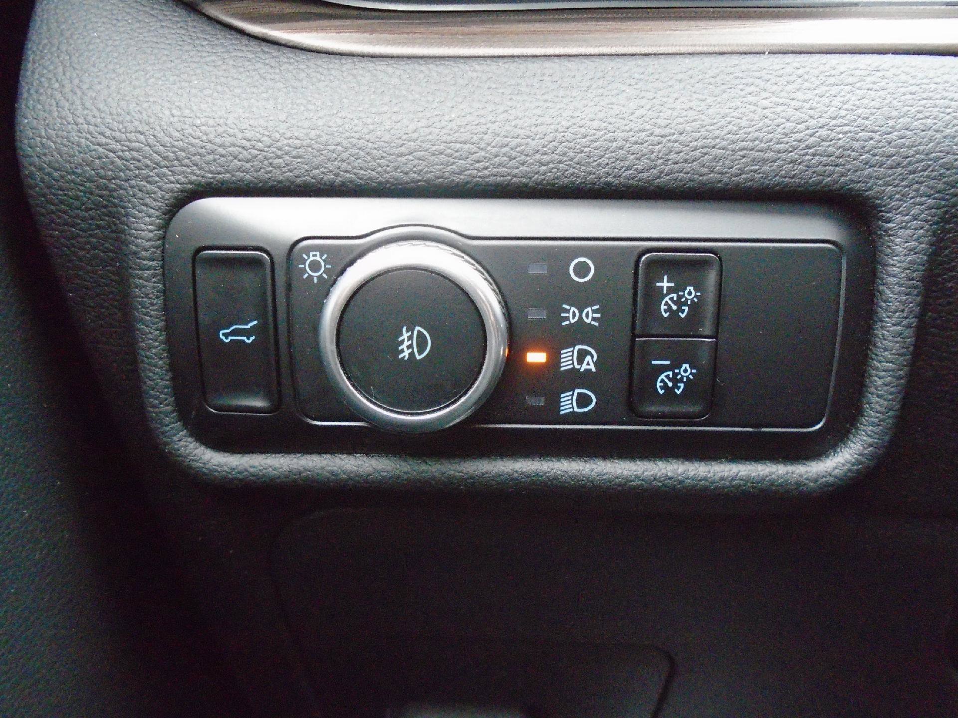 Certified 2024 Ford Explorer Limited image 20