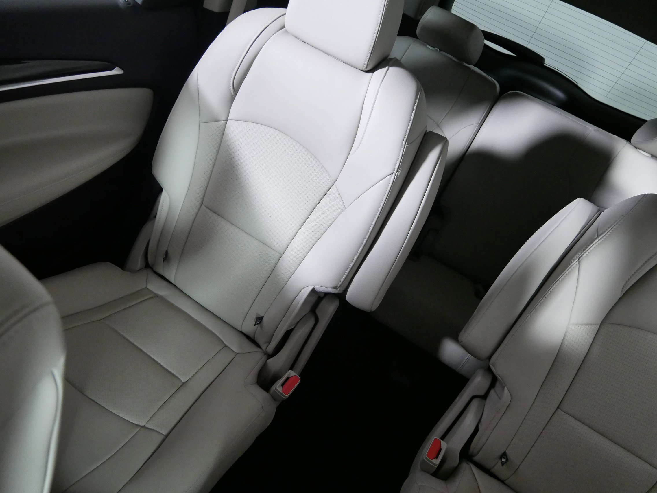 Certified 2020 Buick Enclave Premium w/ Sun and Sites Package image 12