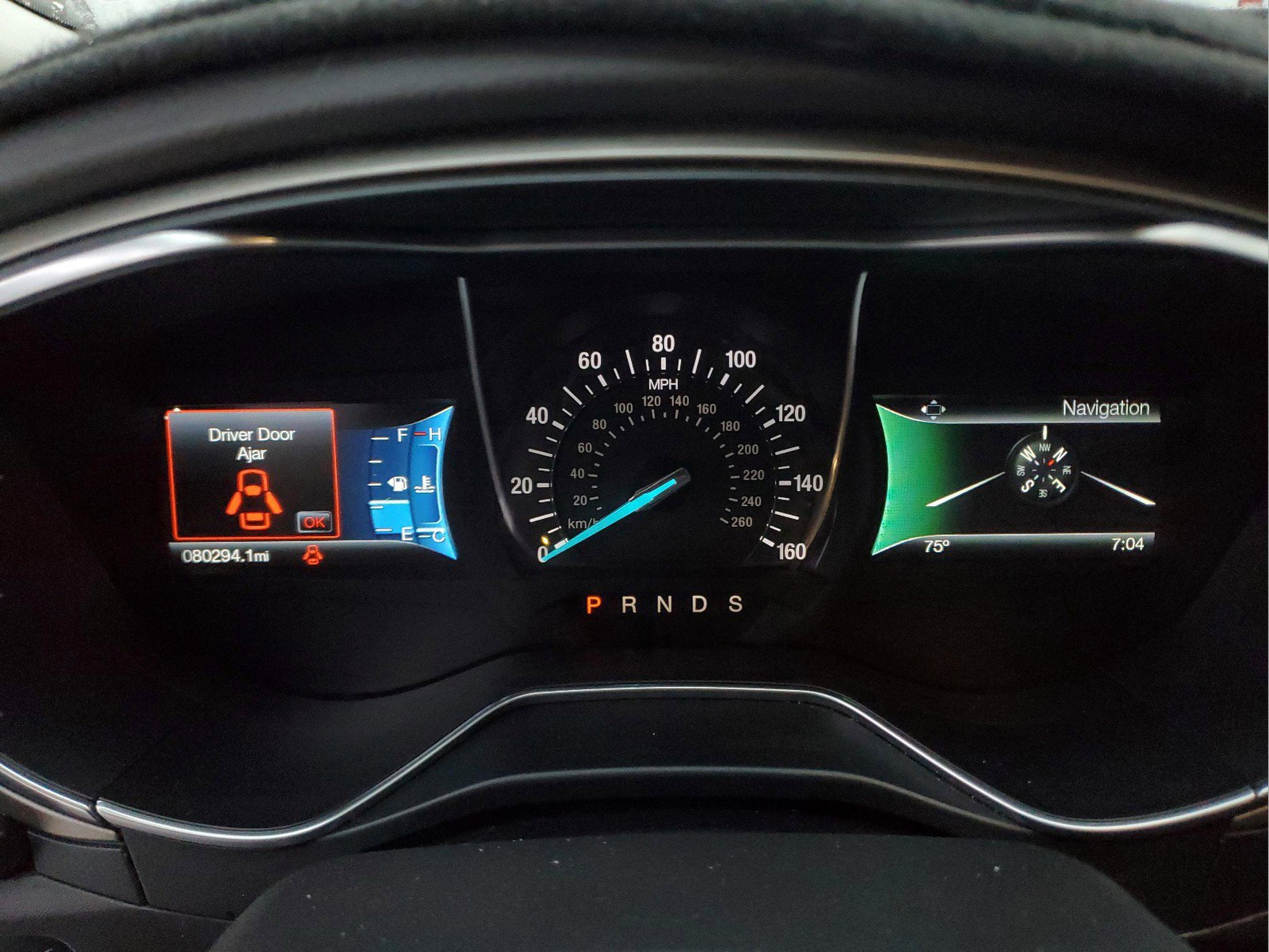 Used 2016 Ford Fusion SE w/ Equipment Group 202A FWD image 27