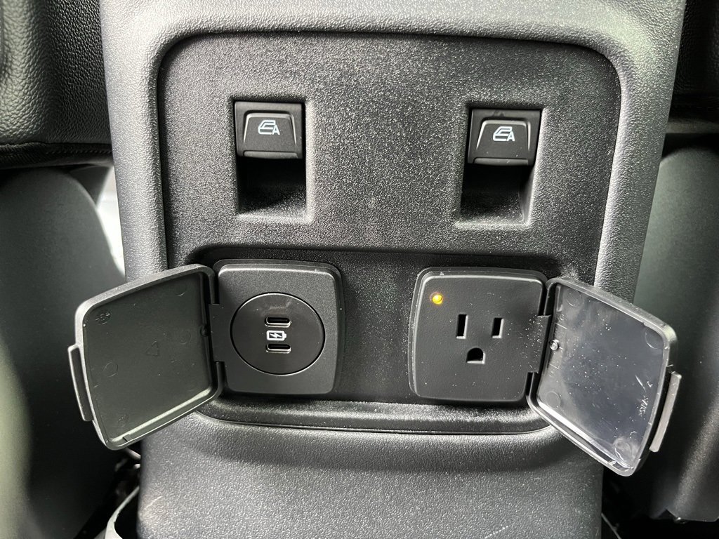 Used 2024 Ford Bronco Badlands image 27