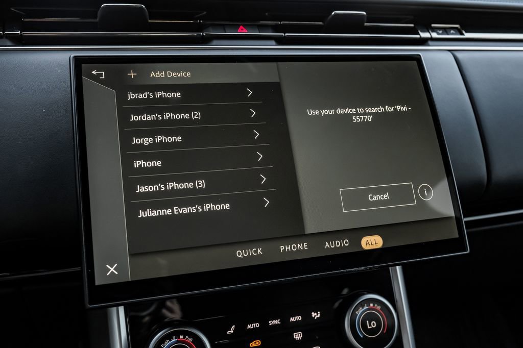 Used 2023 Land Rover Range Rover SE image 29