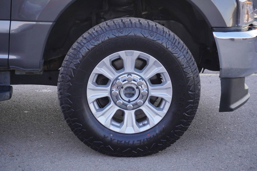 Used 2020 Ford F250 XL w/ STX Appearance Package image 13