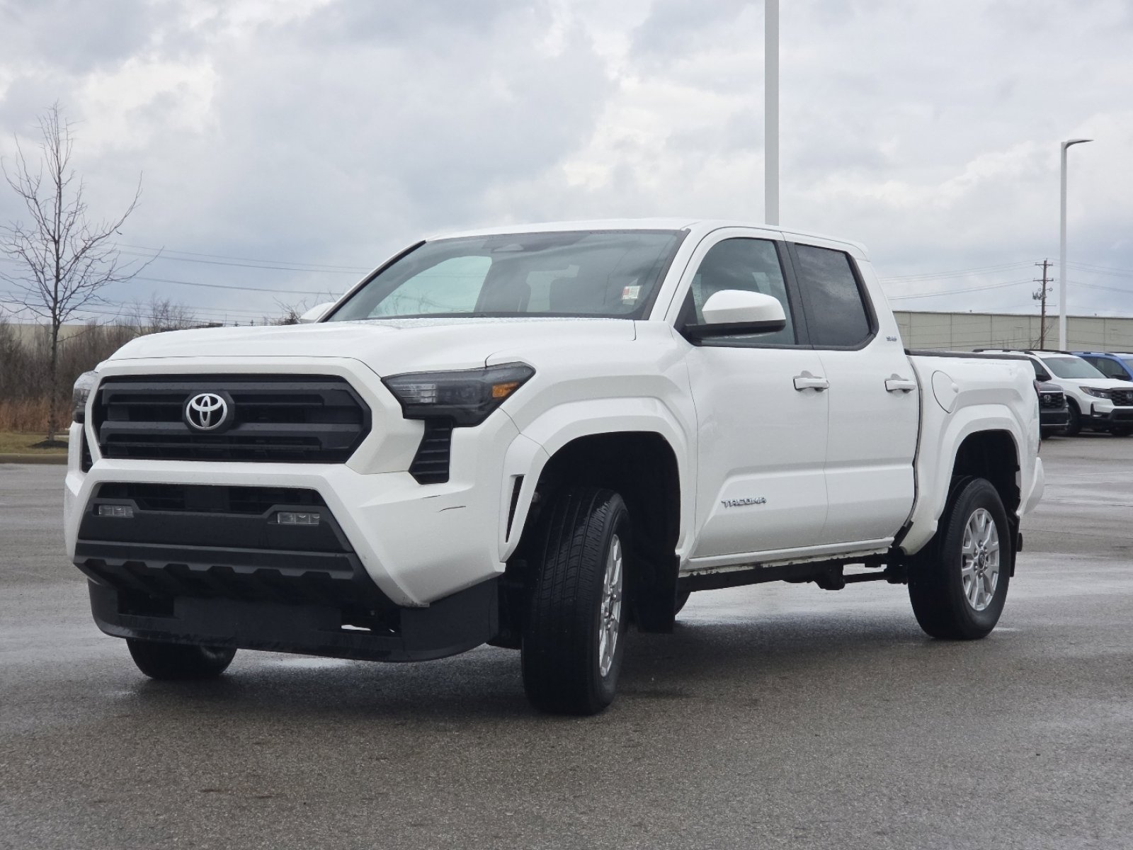 Used 2024 Toyota Tacoma SR5 image 11