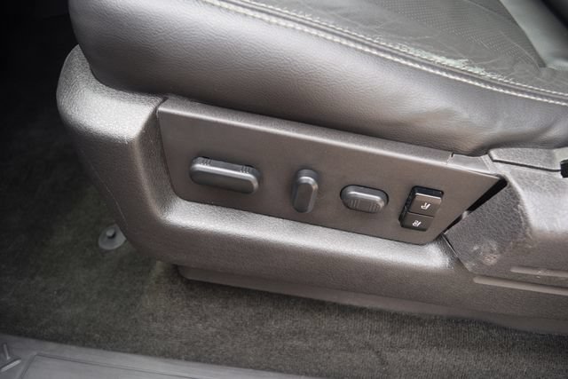 Used 2013 Ford F150 Lariat w/ Luxury Equipment Group AWD/4WD image 19