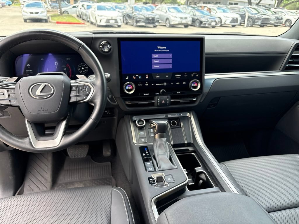 Certified 2024 Lexus GX 550 w/ Cold Area Package AWD/4WD image 19