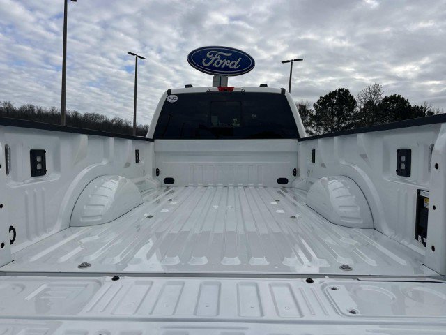 New 2026 Ford F350 Platinum w/ Platinum Plus Package AWD/4WD image 18