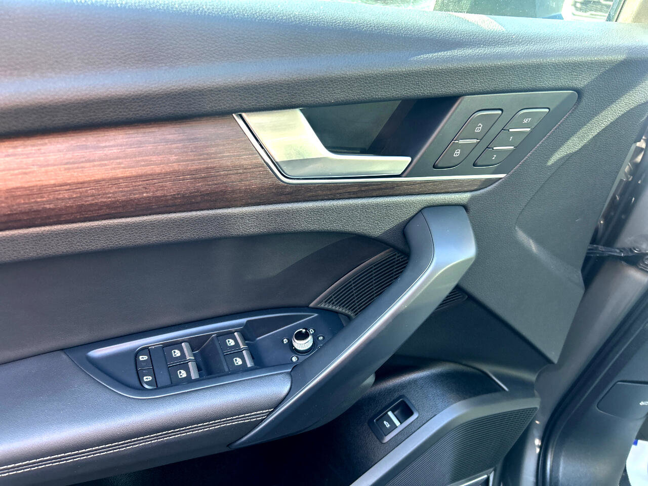 Used 2024 Audi Q5 2.0T Premium Plus image 7