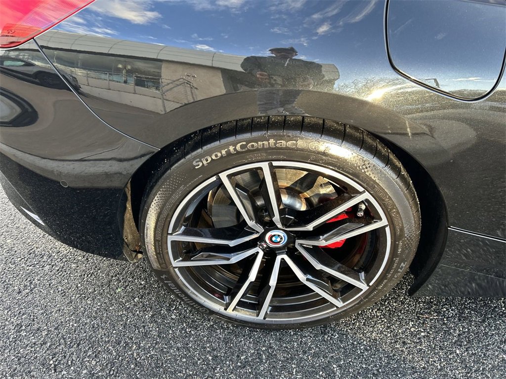 Used 2023 BMW Z4 M40i w/ Premium Package image 12