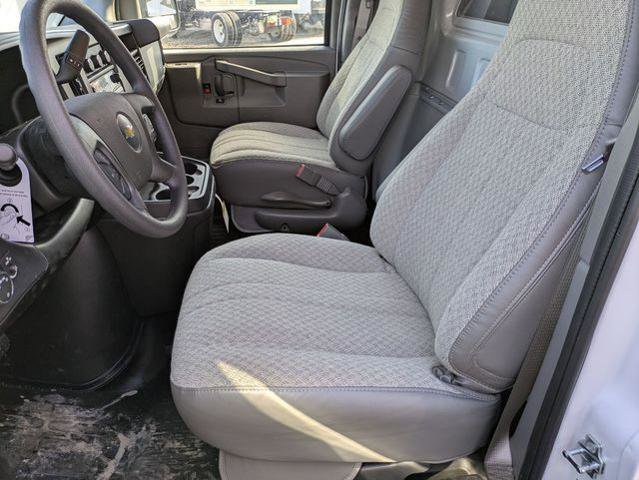 New 2026 Chevrolet Express 2500 w/ Driver Convenience Package RWD image 11