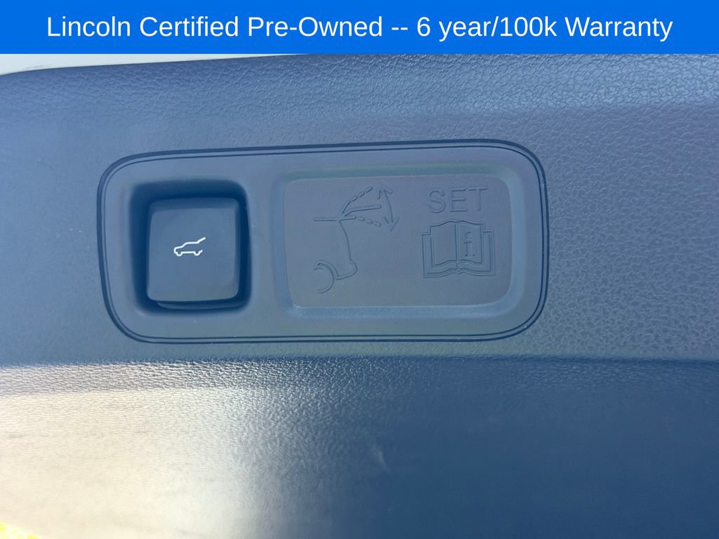 Used 2024 Lincoln Navigator Reserve AWD/4WD image 28