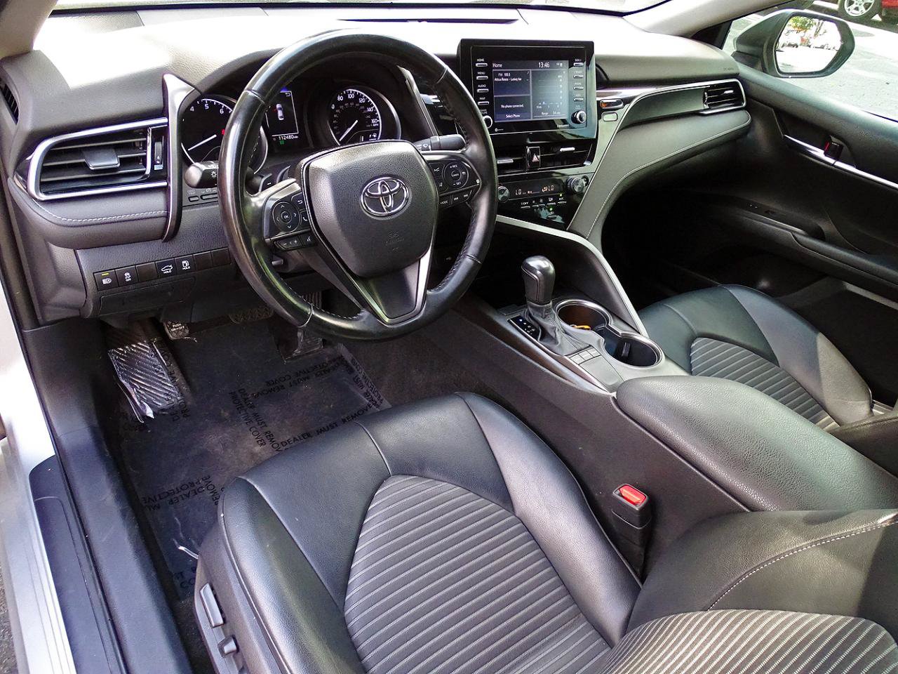 Used 2023 Toyota Camry SE FWD image 18