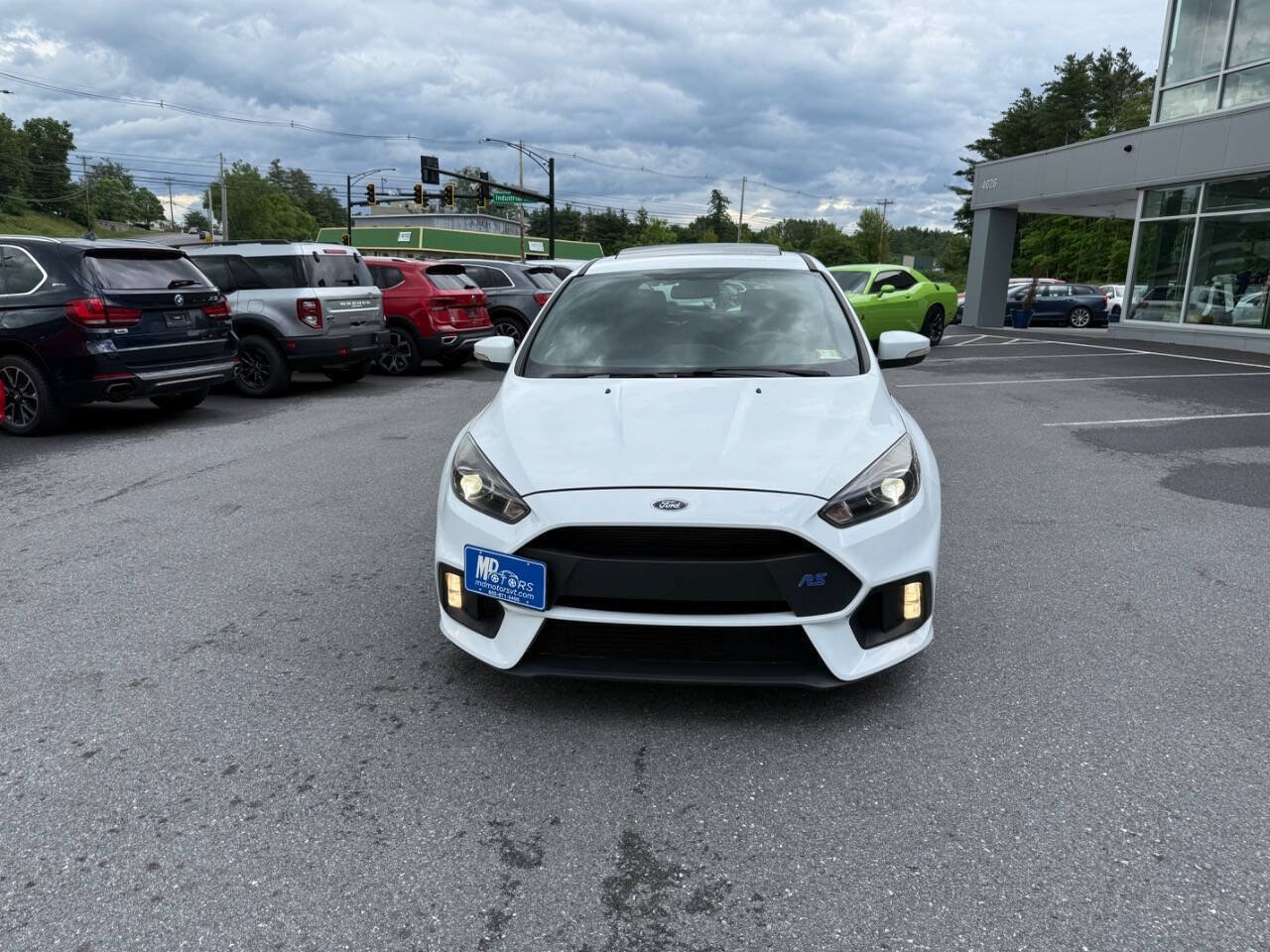 Used 2017 Ford Focus RS AWD/4WD image 3
