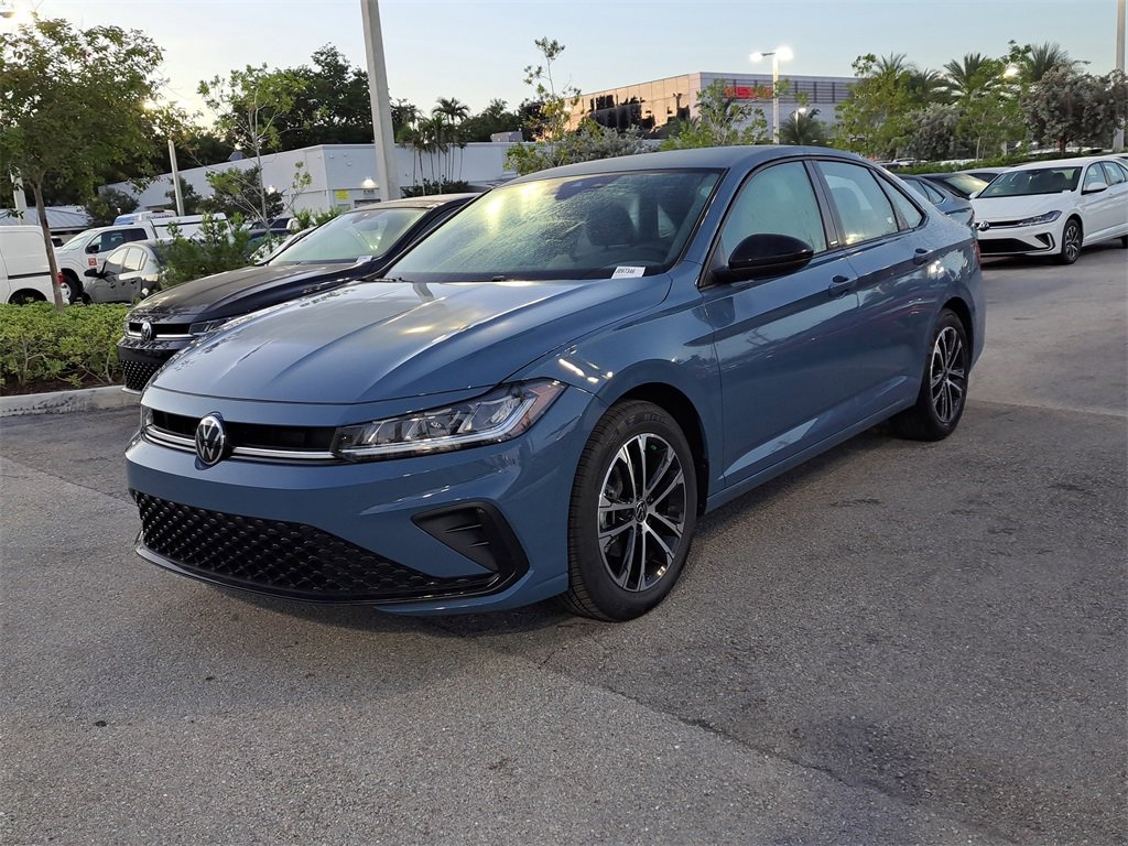 New 2025 Volkswagen Jetta Sport image 3