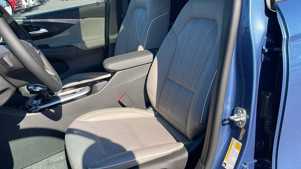 New 2025 Buick Envista Avenir image 11