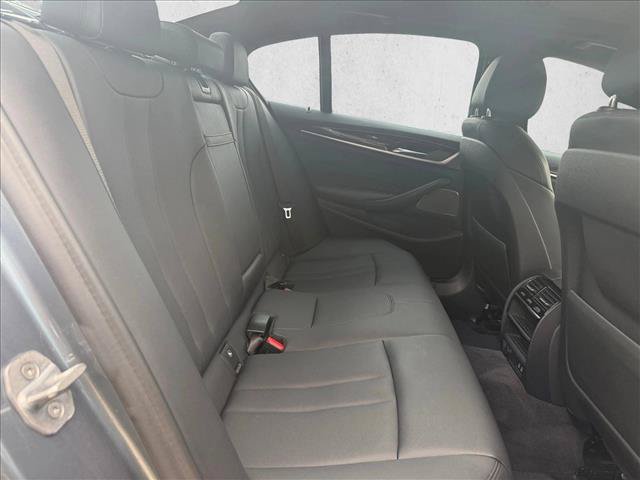 Used 2020 BMW 530i RWD image 21