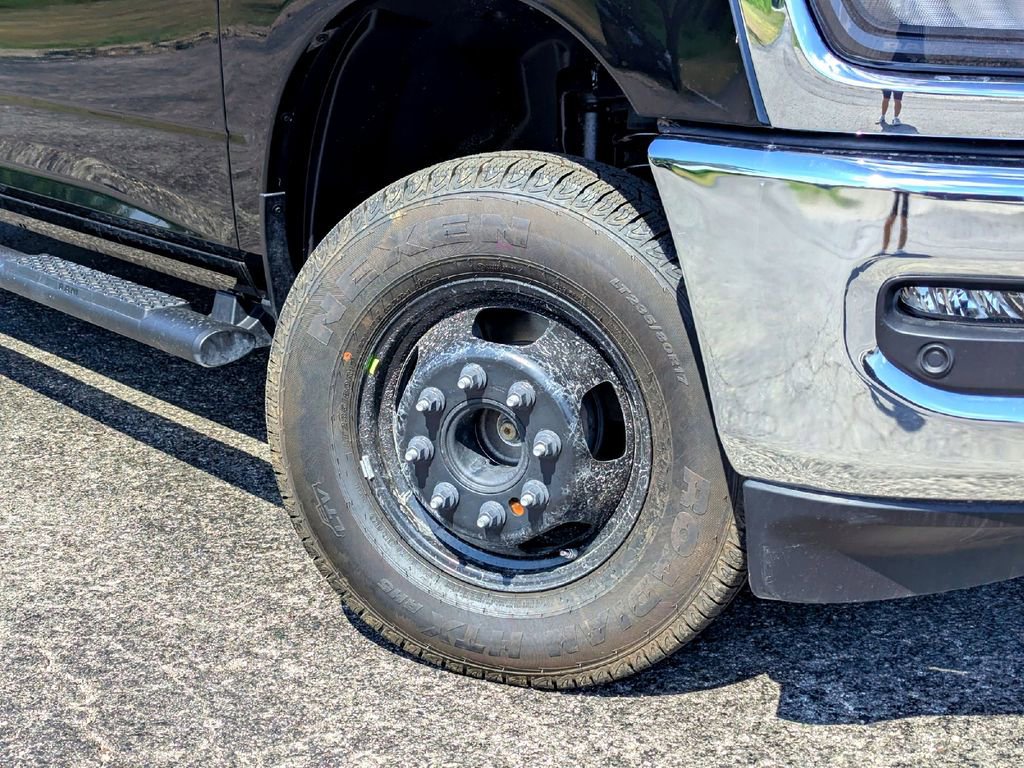 New 2026 RAM 3500 Tradesman image 3