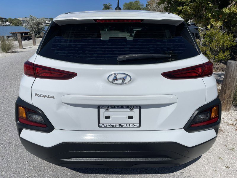 Used 2021 Hyundai Kona SE FWD image 28