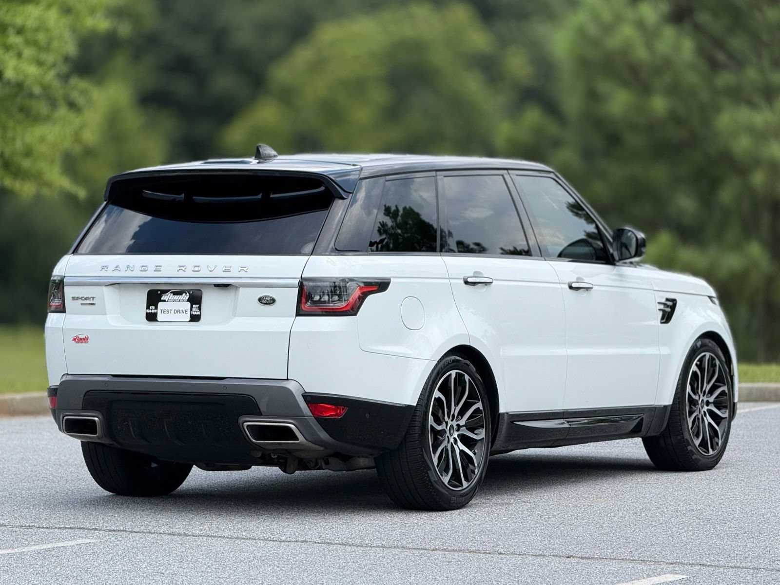Used 2018 Land Rover Range Rover Sport HSE AWD/4WD image 11