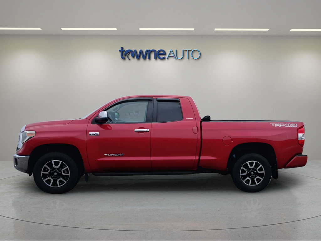 Used 2018 Toyota Tundra Limited w/ Limited Premium Package AWD/4WD image 3