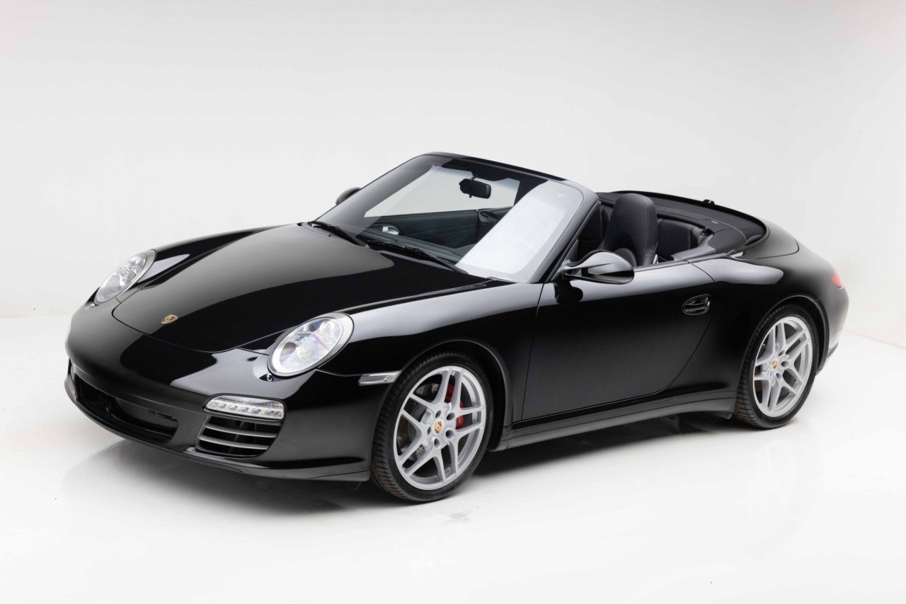Used 2009 Porsche 911 Carrera 4S AWD/4WD image 1