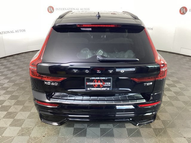 New 2026 Volvo XC60 T8 Plus w/ Protection Package Premier AWD/4WD image 5