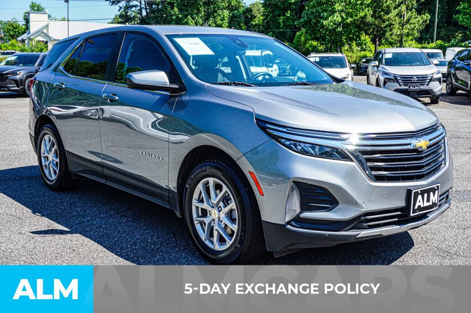 Used 2024 Chevrolet Equinox LT FWD image 3