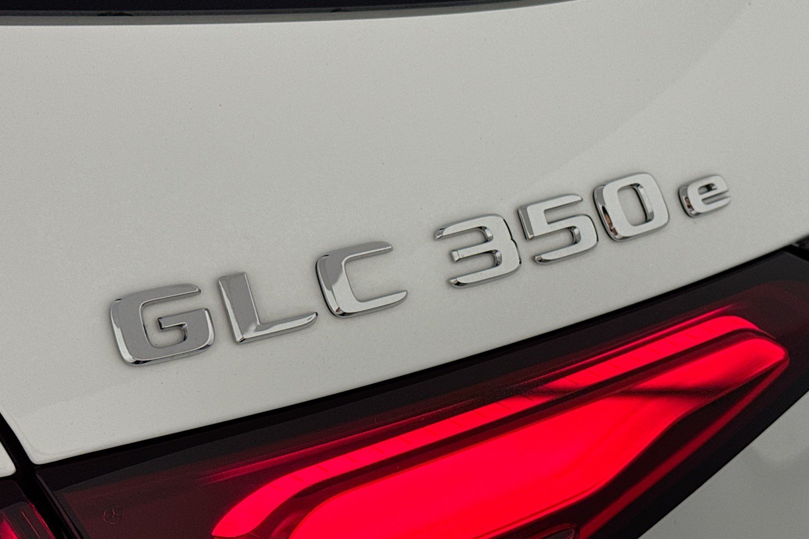 Certified 2025 Mercedes-Benz GLC 350e 4MATIC image 9